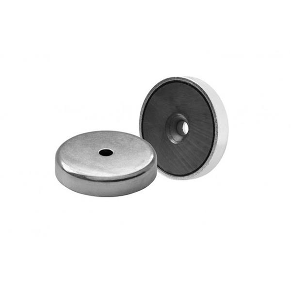 BASE IMAN FERRITA CARCASA PLANA AGUJERO AVELLANADO &Oslash; 40 X 8 MM